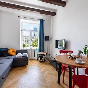 Good - Wspólna 54a - Red Apartament