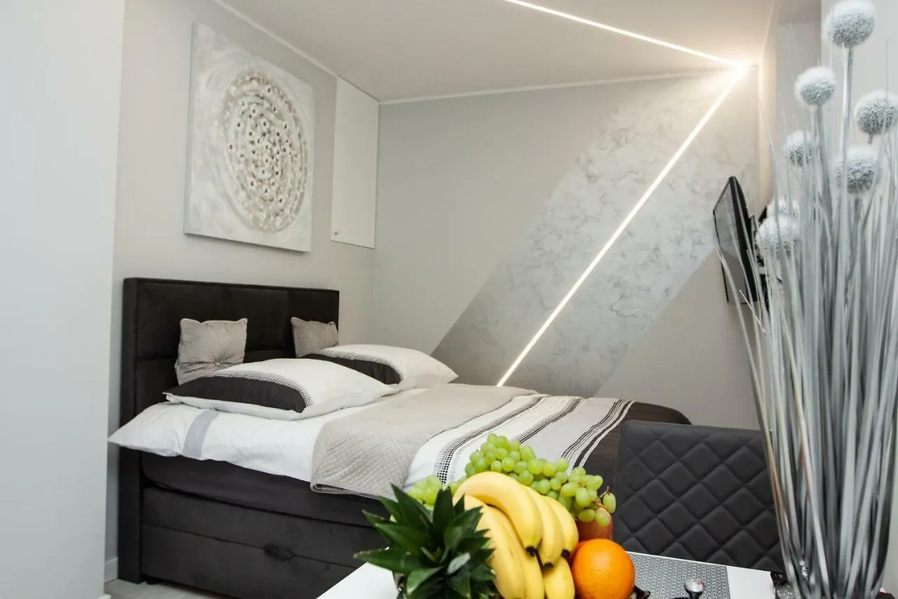 Novel Mini Apartment Warsaw