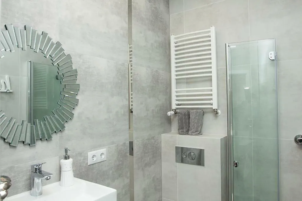 Novel Mini Apartment Warsaw