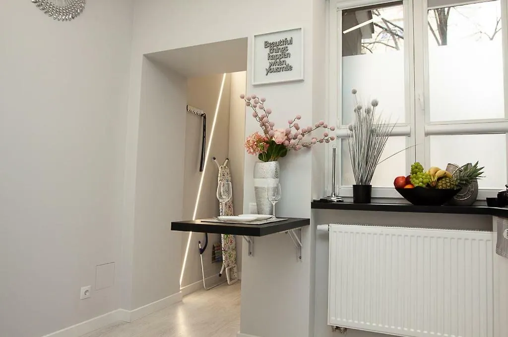 Novel Mini Apartment Warsaw